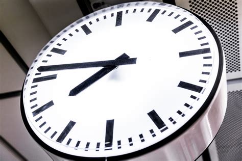 uk time clock live.